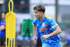 Antonio Moric chọn châu Âu, tạm gác giấc mơ V.League